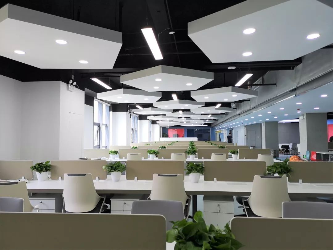 1593585786026748047.jpg 1593585786026748047.jpg